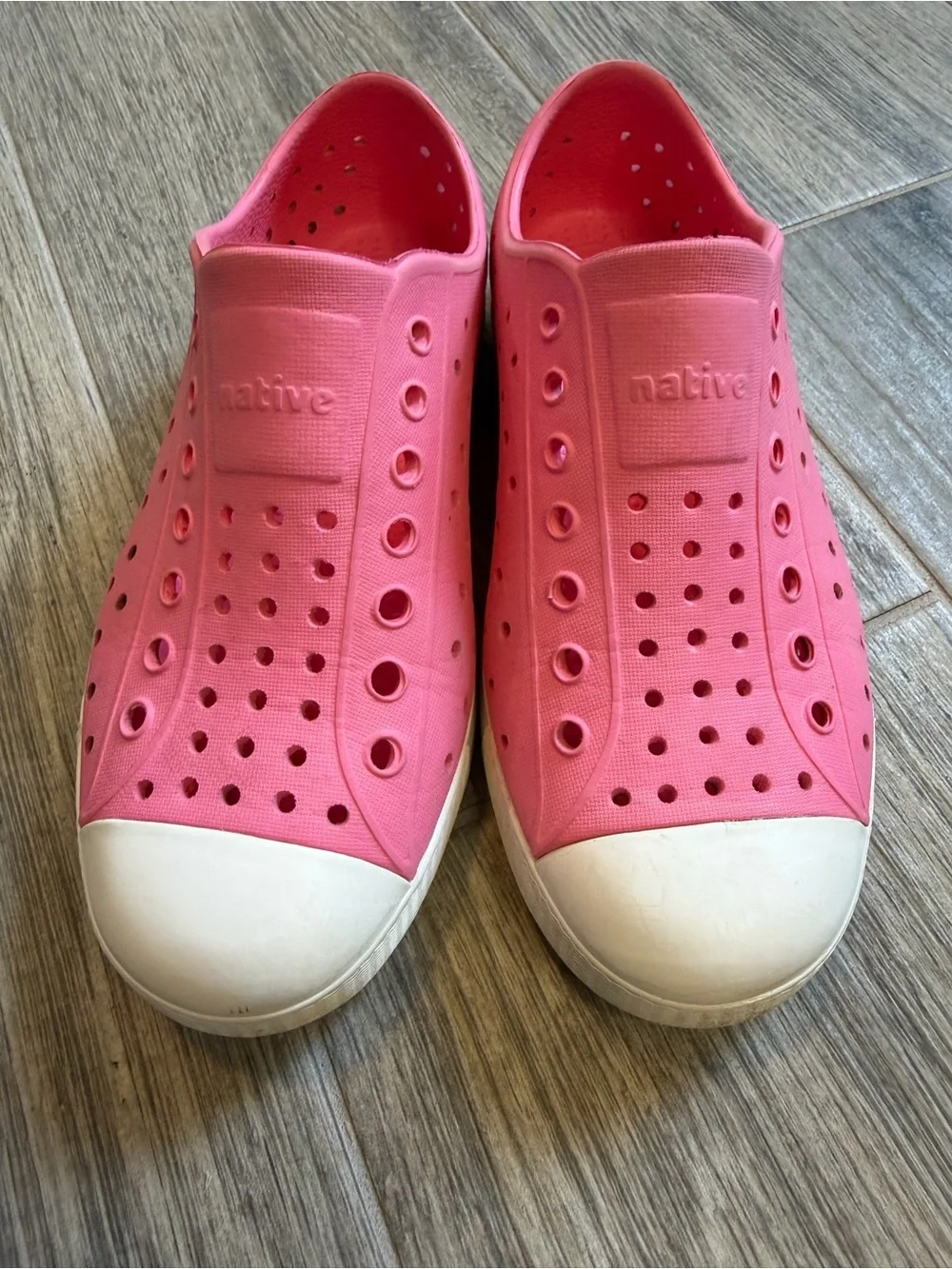 Native Pink Slip On Shoes Girls Size J1 Excellent Loafer Water Shoe Casual